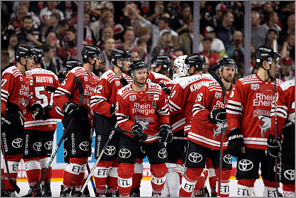 PENNY DEL;  Kölner Haie - Fischtown Pinguins; Köln, 04.10.2022